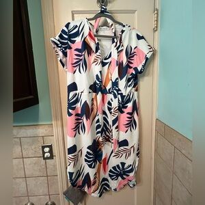 Floral dress with tie